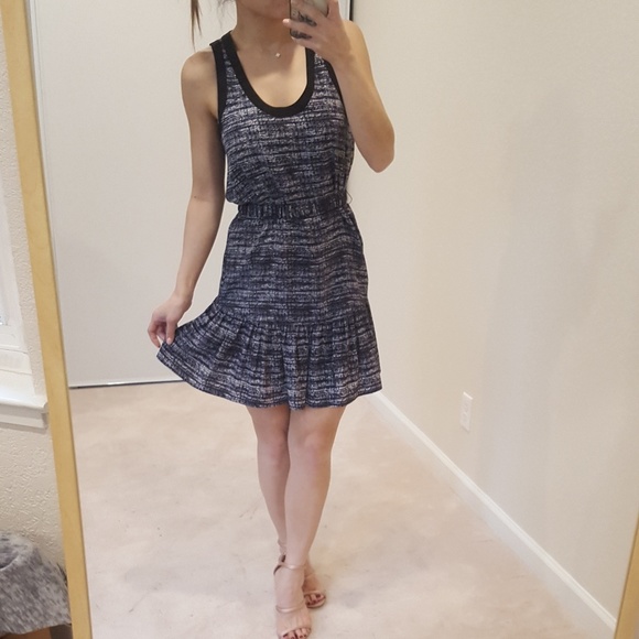 Joie Dresses & Skirts - Joie Silk Dress